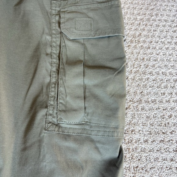 Duluth Trading Company Women's Olive Green Stretch Cargo Work Pants Size XL X 28 - Picture 5 of 6